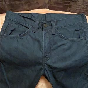 Men’s Levi dark blue jeans size 31 x 32